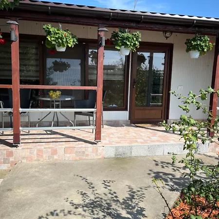 Casa Luca 图兹拉